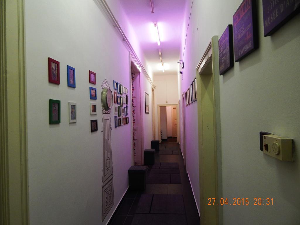 Violet Hostel ブダペスト エクステリア 写真